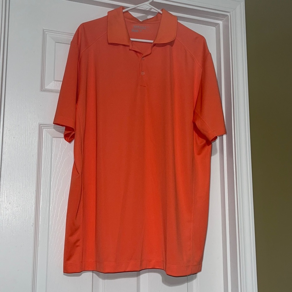 Like new Nike Golf polo XL